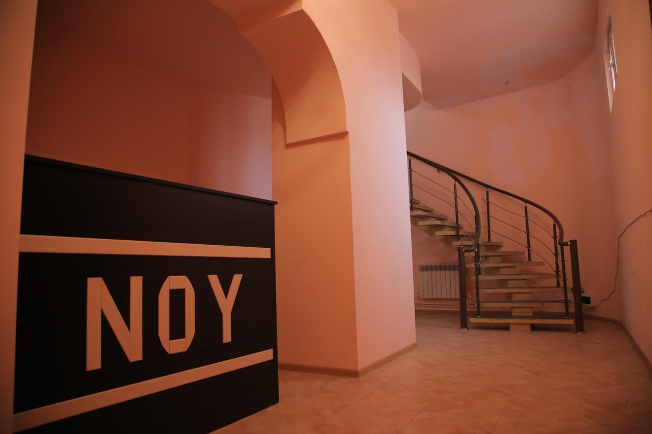 Noy Hostel 耶烈万 外观 照片