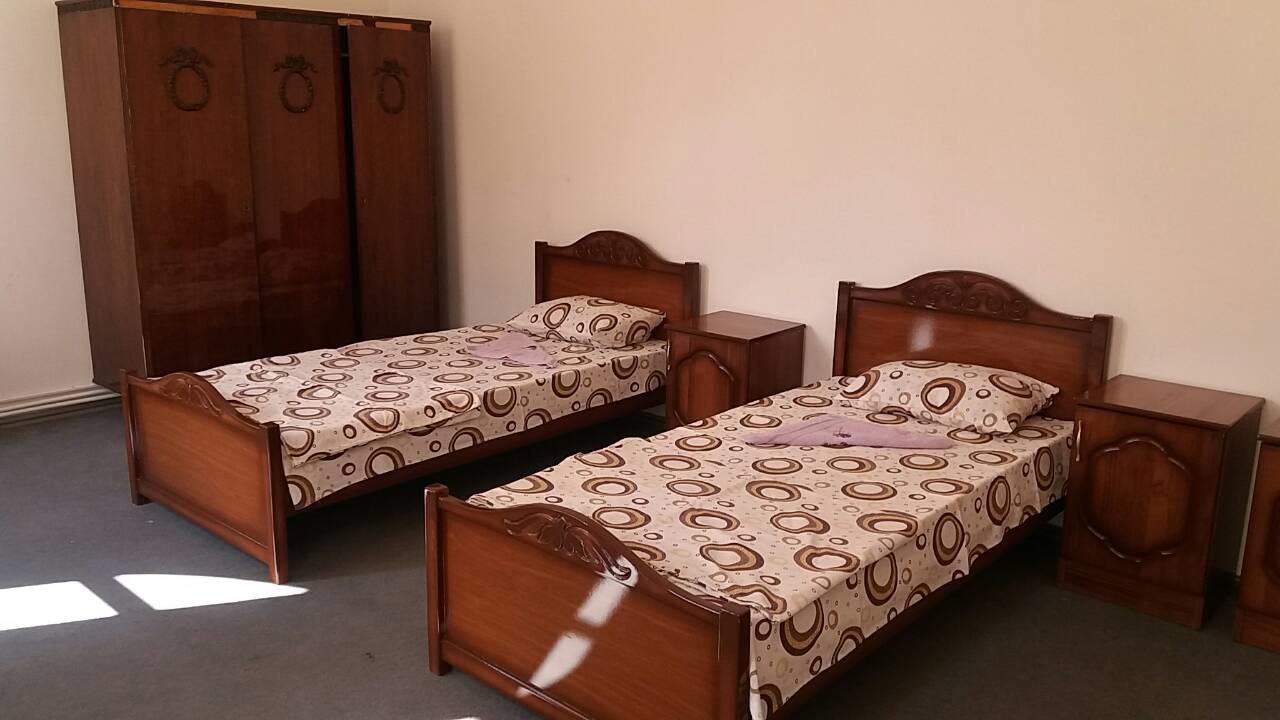 Noy Hostel 耶烈万 外观 照片