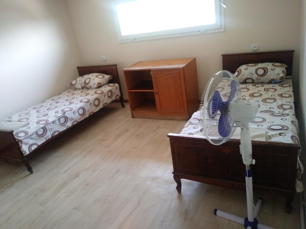 Noy Hostel 耶烈万 外观 照片